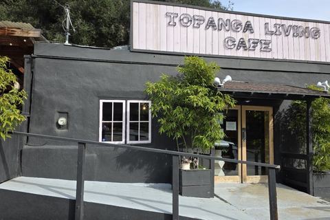 Topanga Living Cafe
